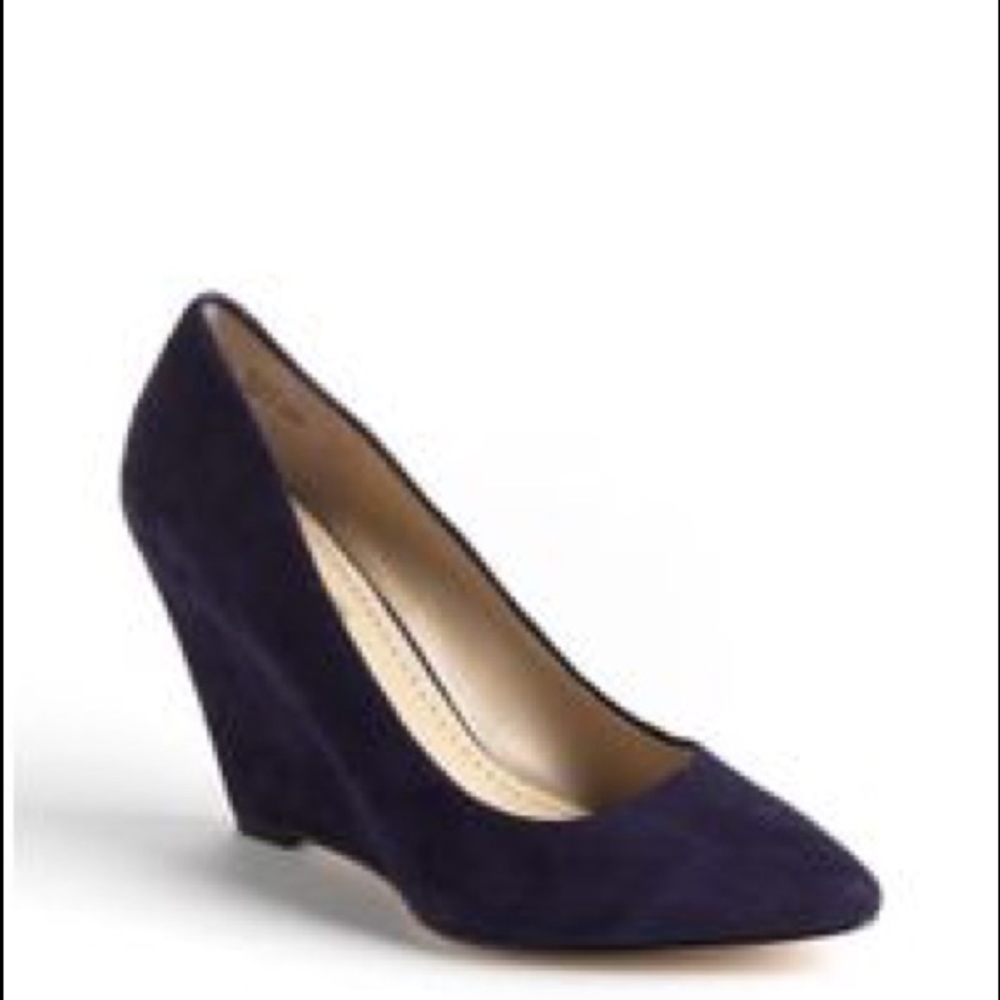 Pour La Victoire Navy Mai Suede Wedge